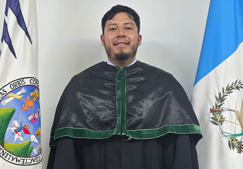 Graduación Saúl bolaños