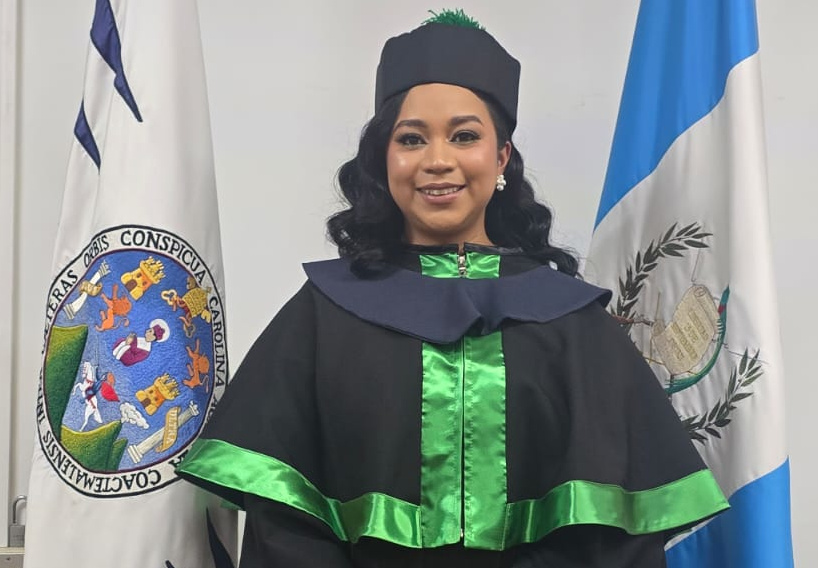 Graduación Saira Lopez