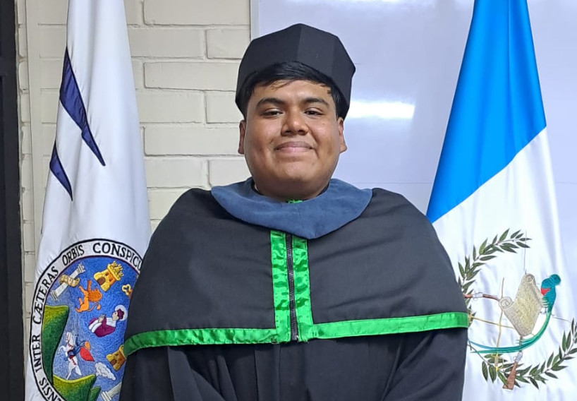 Graduación Albert Santos