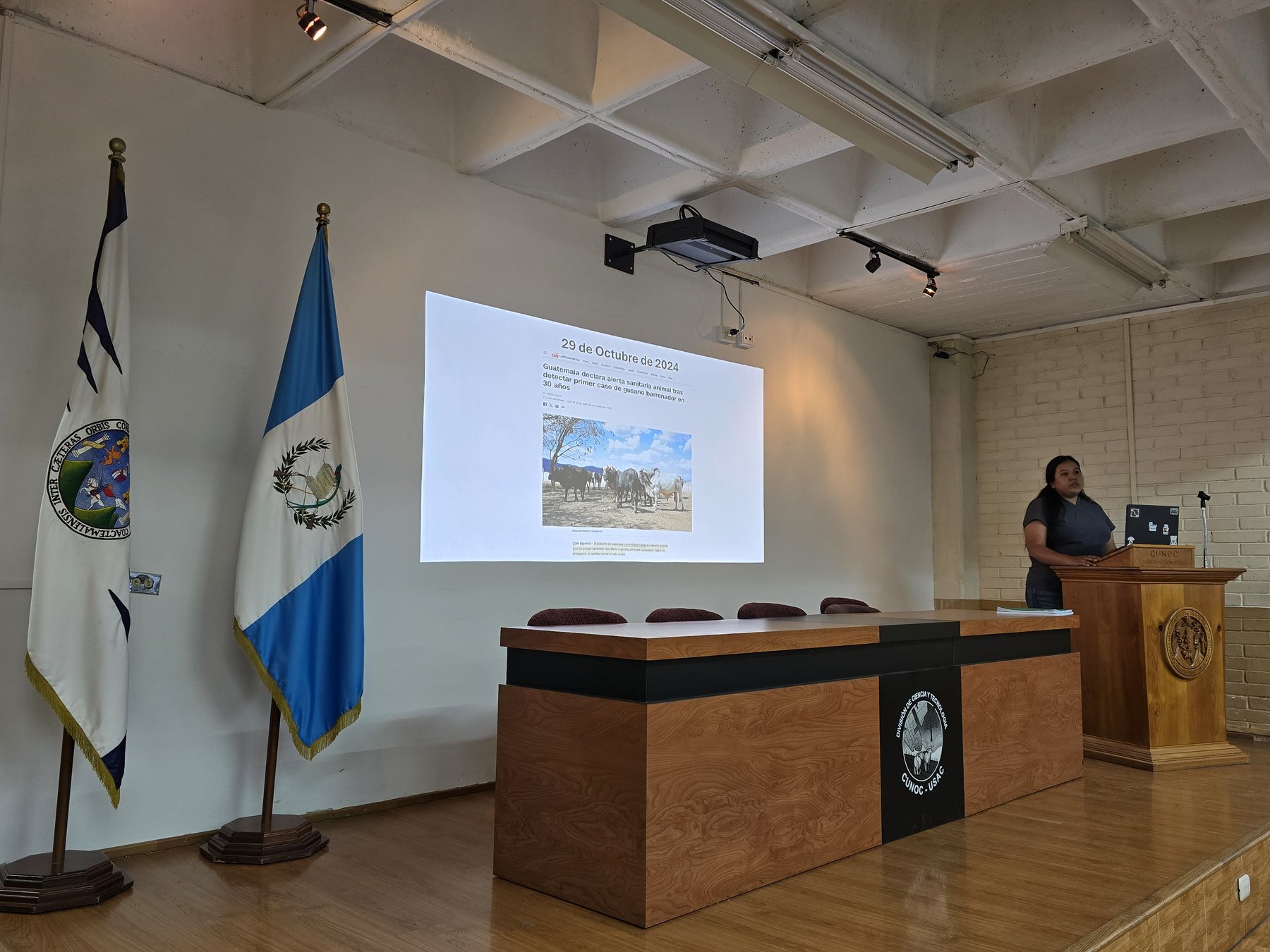 Charla El gusano Barrenador del Ganado