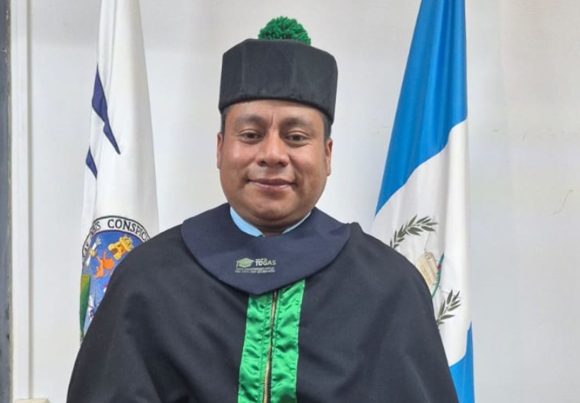 Graduación Manuel Paxtor